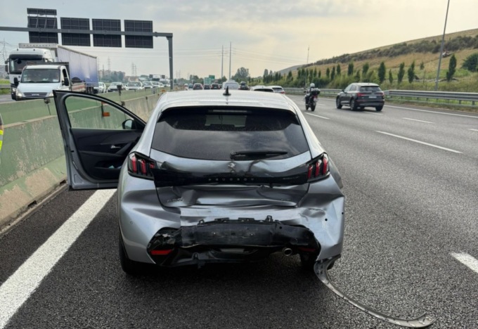 Incidente in tangenziale a Torino: due feriti in codice giallo