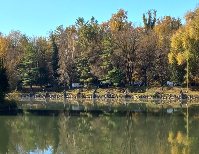 Trovato un cadavere sulle sponde del lago Castelpasserino a Rivoli