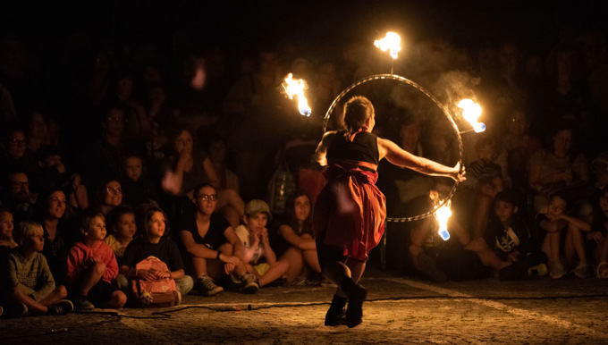 Fino a domani 13 luglio si svolgerà Lunathica, il Festival Internazionale di Teatro di Strada