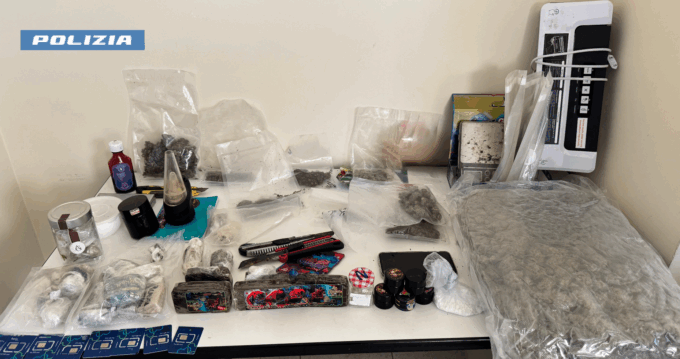 Smerciava droga comodamente da casa, arrestato trentenne