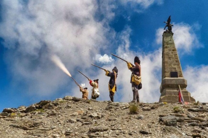 I “Bogia nen” in festa all’Assietta, appuntamento domenica 20 luglio per la rievocazione storica dell’epica battaglia che celebra l’identità piemontese