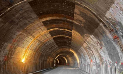 Da venerdì 4 luglio, alle 18, riapre al traffico a doppio senso di marcia in configurazione di cantiere la galleria Monte Basso sulla Sp1 a Lanzo