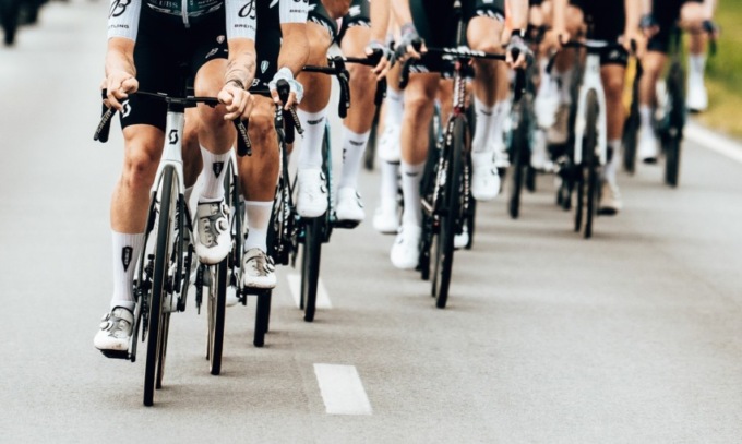 La Vuelta e il mistero del furto di bici, ma a Torino siamo abituati… rubata pure quella di Bruno Gambarotta