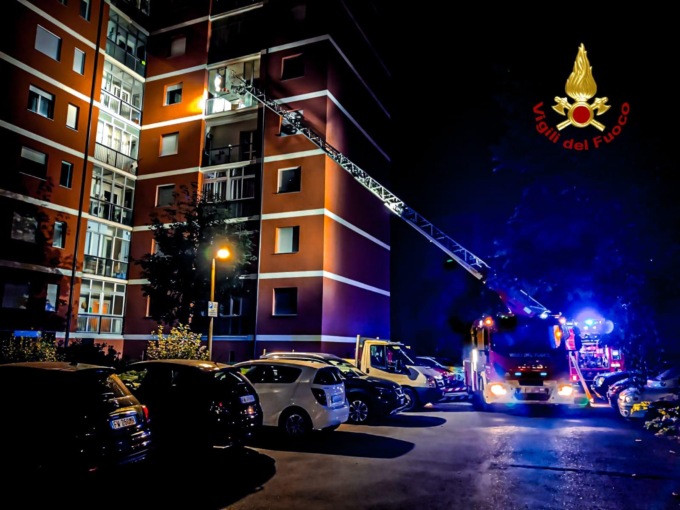 Incendio in un alloggio a Torino