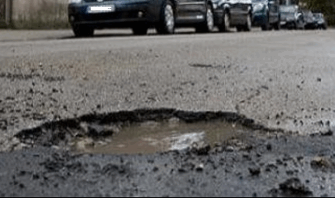 Torino Nord, strade tra buche e cantieri: proteste dei residenti