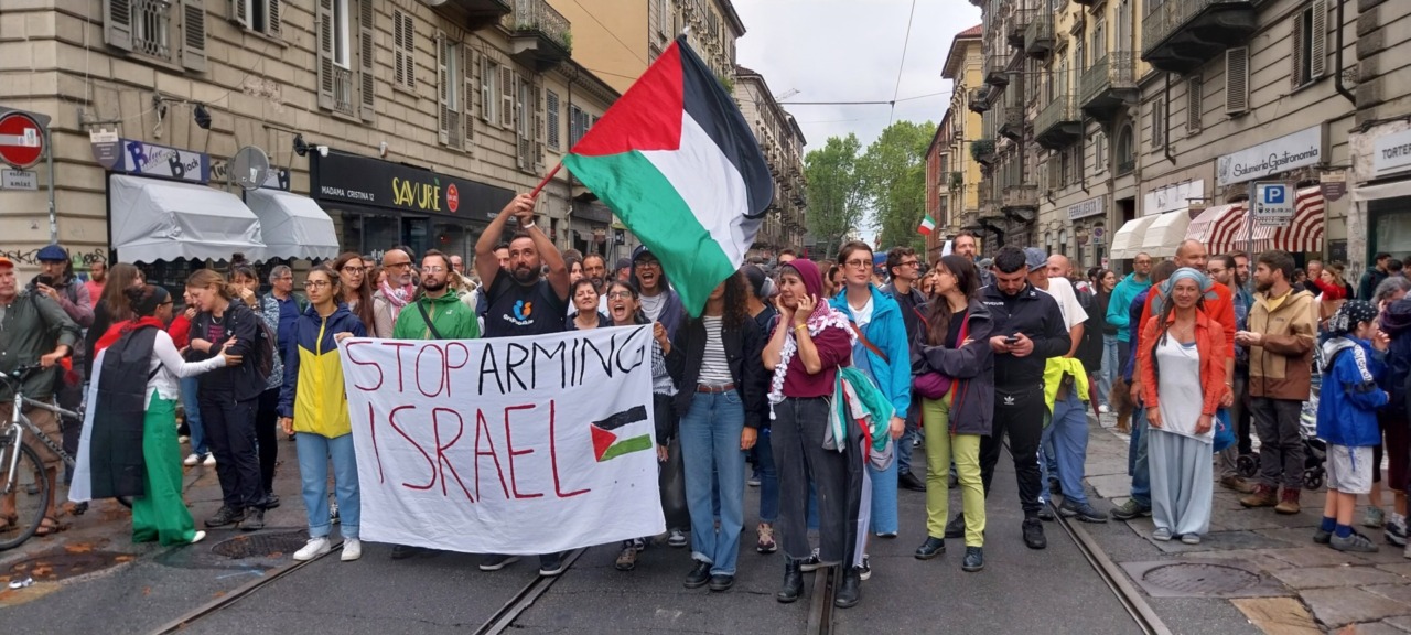 Sciopero per Gaza: a Torino manifestazioni dal mattino fino a tardo pomeriggio