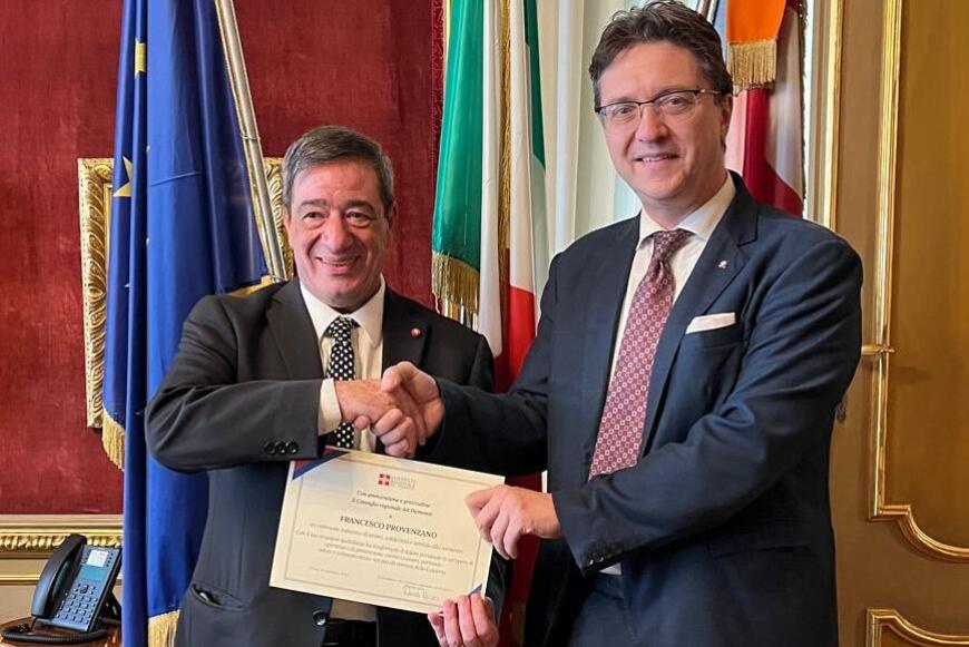 Francesco Provenzano, “Calabrese speciale” per l’impegno nella prevenzione oncologica, ricevuto in Consiglio