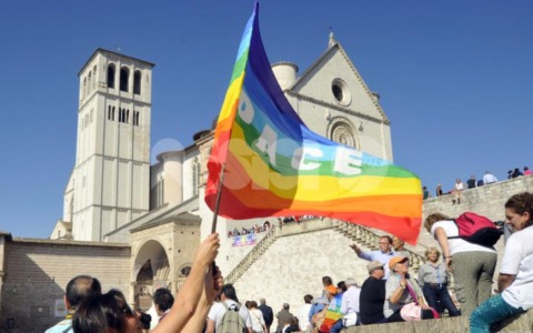 Il Consiglio regionale del Piemonte aderisce alla Marcia per la pace