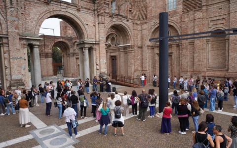 Al Castello di Rivoli un inizio d’anno scolastico innovativo per i docenti: formazione tra natura, arte e teatro
