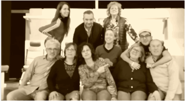 “Papà… volevo dirti che…” una commedia brillante sui binari della vita al Teatro Civico di Bosconero