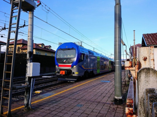 Settimo Torinese, persona travolta da un treno
