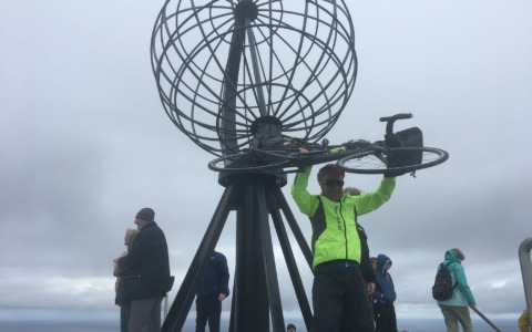 Muore il ciclista Giandonato Bava dopo un incidente lungo la provinciale