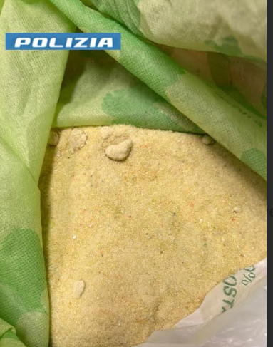 Spaccio di droga, due arresti a Torino