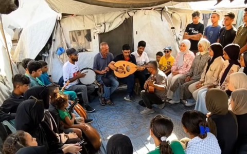 “33 Battute per Gaza”: Torino suona una melodia contro la guerra