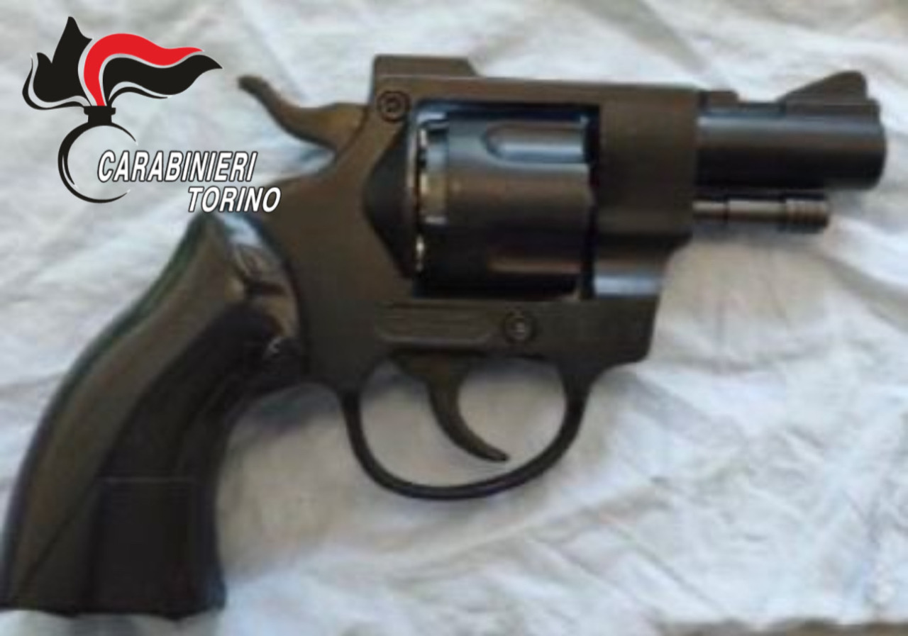 Torino, arrestato rapinatore seriale: in manette un 68enne con numerosi precedenti