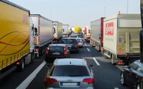 Torino-Piacenza, allo studio telecamere per segnalare i contromano immediatamente