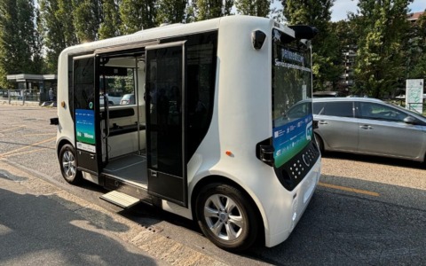 A Torino arriva la navetta che si guida da sola grazie a speciali sensori