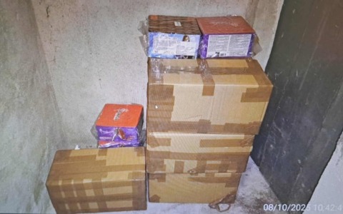 Ritrovato materiale pirotecnico nelle case ATC di Verolengo