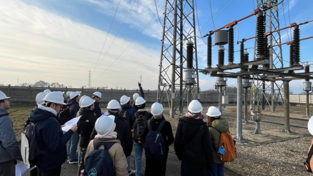 Gli studenti del Politecnico di Torino visitano la cabina primaria di E-distribuzione di Candiolo