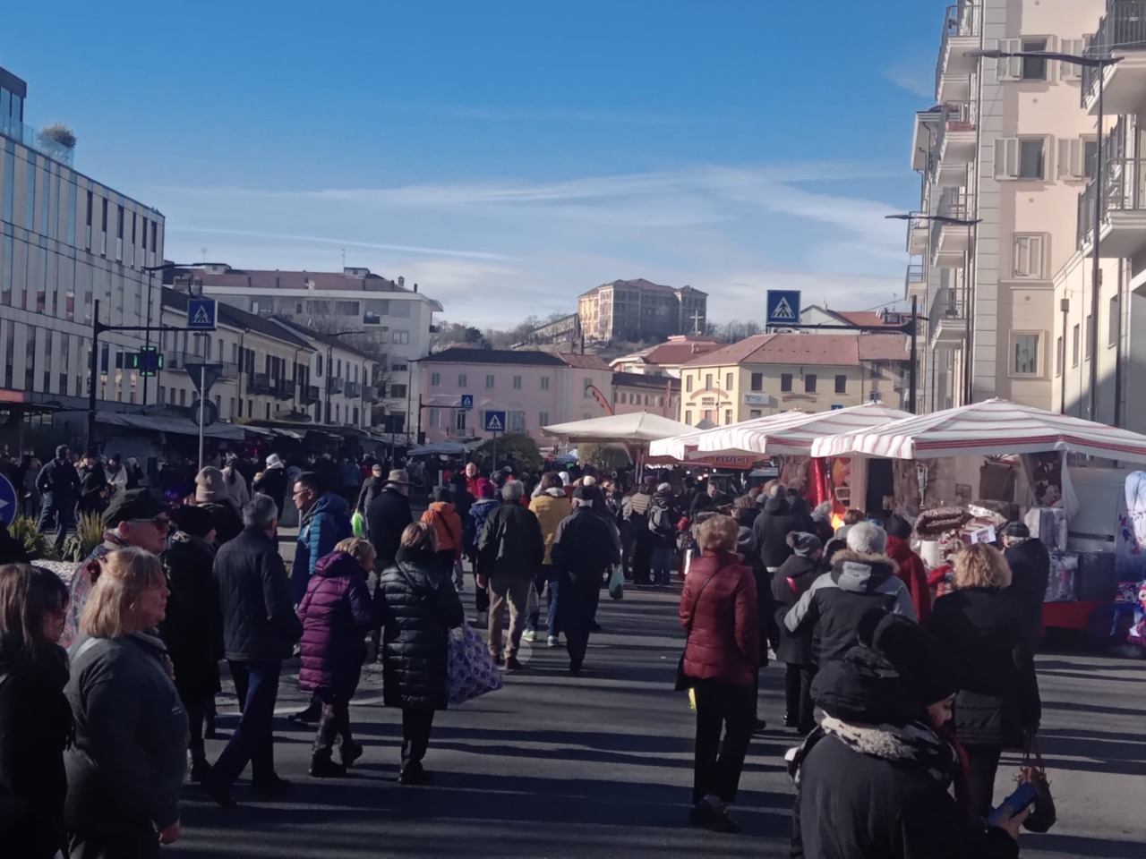A Rivoli l’edizione 660 della Fiera di Santa Caterina, due giorni di mercato in città