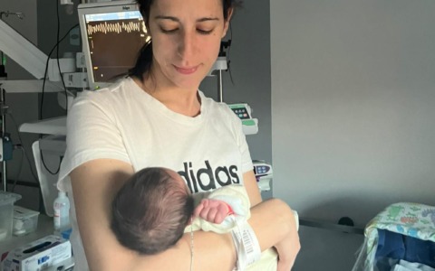 Miracolo alla Città della Salute: operata al cervello incinta, mamma e neonato salvi