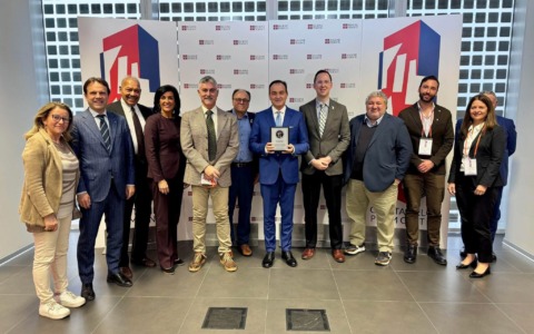 La delegazione di Lansing in visita a Pianezza: dagli incontri istituzionali potranno nascere scambi culturali, economici e linguistici.