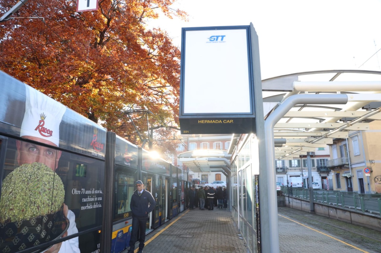 La linea 3 torna tram: riattivato il capolinea di Piazza Hermada