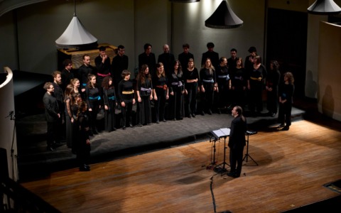Rivoli celebra l’80° della Liberazione con il concerto “R-esistenza” del Coro G