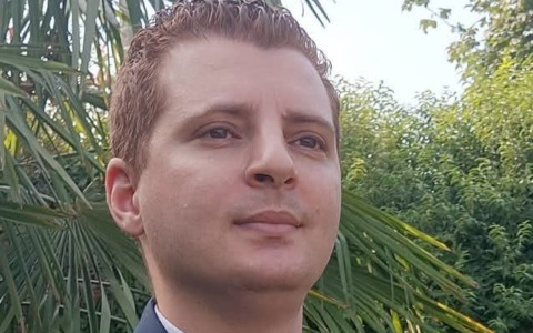 Nichelino, lo scrittore calabrese Giuseppe Sette ha pubblicato online un nuovo libro “La Calabria Migliore”