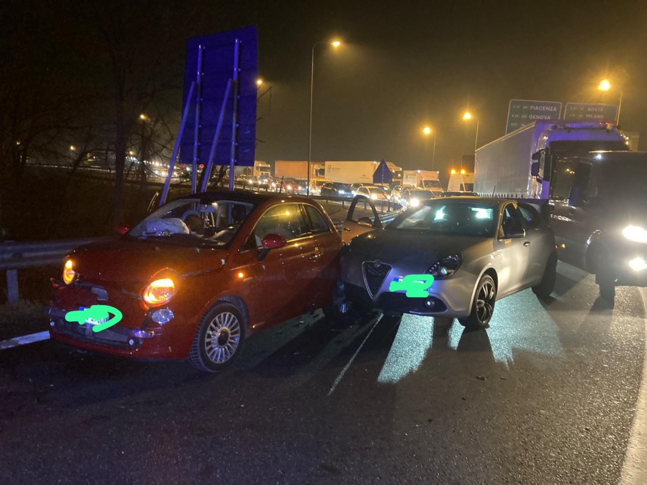 Scontro tra tre auto in tangenziale a La Loggia