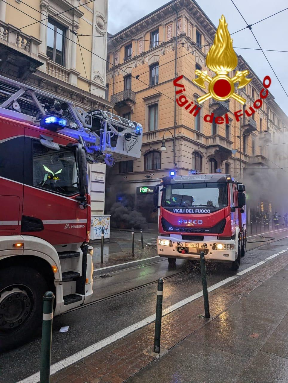 Incendio in via XX Settembre a Torino