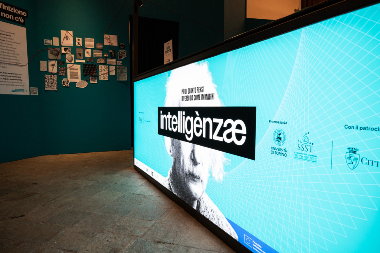Intelligenzæ: una mostra multimediale interattiva per esplorare l’enigma dell’intelligenza