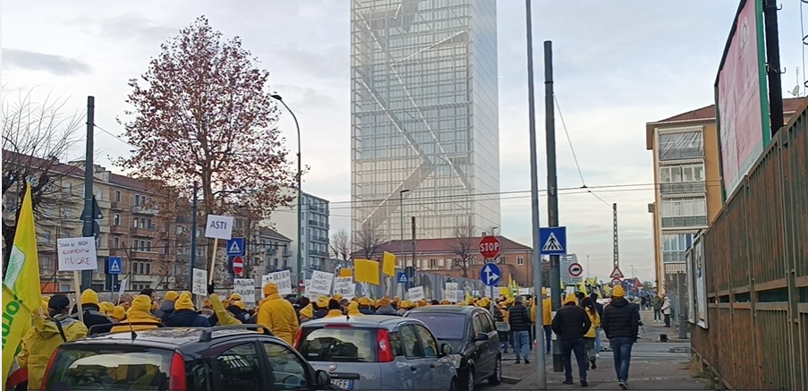 Coldiretti, agricoltori in protesta davanti alla Regione: “Basta burocrazia”