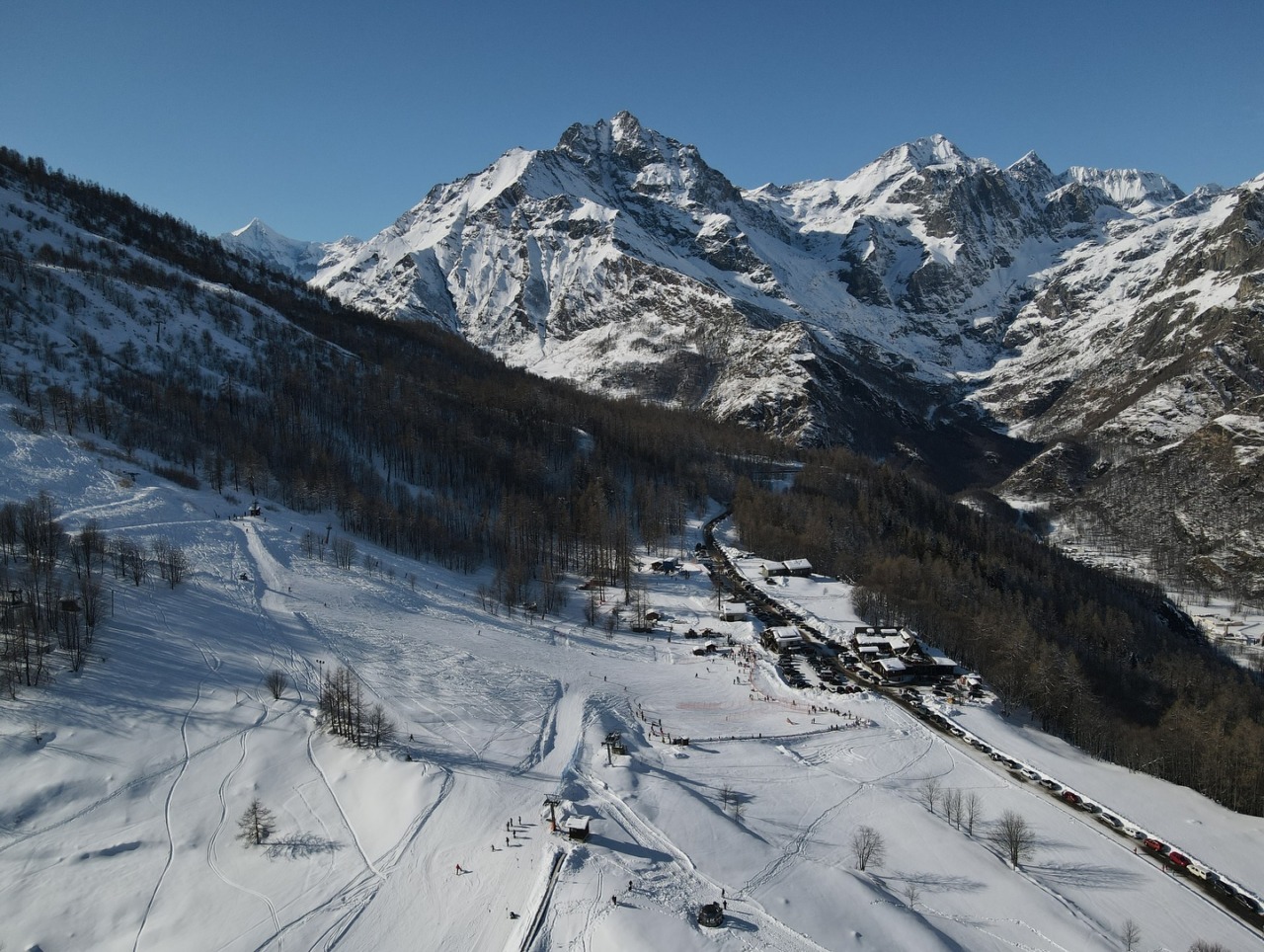 Stazione di Torino Porta Susa – Pian Benot, sabato 27 e lunedì 29 dicembre sarà disponibile in via sperimentale un bus-navetta con 52 posti