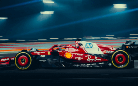 UniCredit porta la SF-24 di Scuderia Ferrari HP in tour per tutta Italia