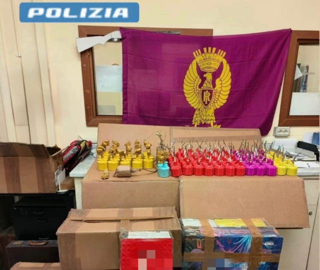 A Trofarello maxi sequestro di botti per Capodanno, arrestato un 28enne