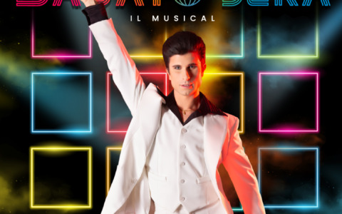 La Febbre del Sabato Sera – Il Musical accende i sogni disco al Teatro Alfieri