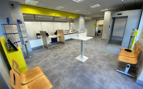 Luserna San Giovanni, riaperto al pubblico l’ufficio postale dopo i lavori di riqualificazione