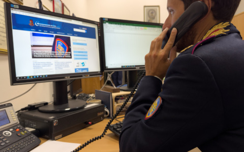 L’orrore in chat dietro la maschera del medico e del sacerdote: nuovi arresti per pedopornografia