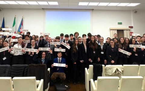 I liceali piemontesi diventano delegati delle Nazioni Unite per IMUN: la più grande simulazione delle sedute Onu