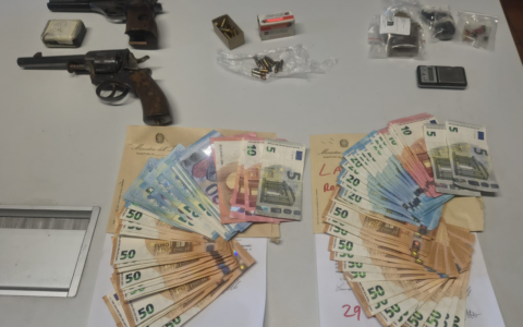 Droga e armi a Mirafiori: arrestati due 24enni