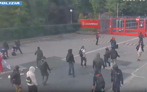 In comunità il ragazzo che eseguì più di trenta lanci contro la polizia nel corso di una manifestazione Pro Palestina