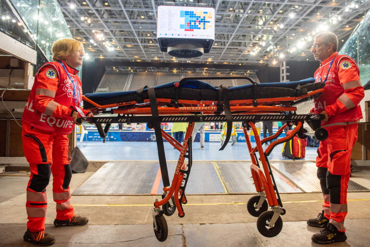 La croce giallo-azzurra di Torino cerca nuovi volontari e organizza il corso gratuito per soccorritori 118