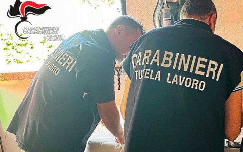 Lavoro nero e telecamere non autorizzate nei luoghi di lavoro: titolari denunciati