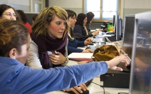 Pagate tutte le borse di studio