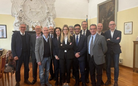 AslTo3 – Nasce il Dipartimento Salute mentale e dipendenze nel ciclo di vita Si tratta del primo in Piemonte e fra i primi in Italia