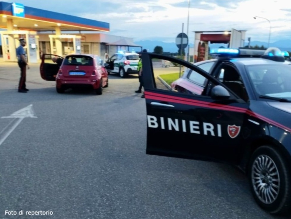 Auto rubate e danneggiate: polizia locale e carabinieri rafforzano i controlli sul territorio