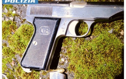 Tentato furto in abitazione: la polizia arresta un cittadino albanese