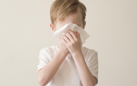 I Giovedì della Prevenzione al Koelliker: asma e allergie nei bimbi tra fiori e primavera