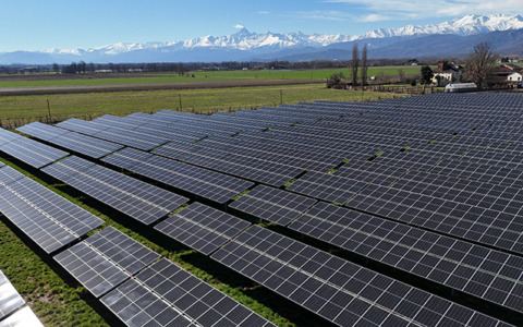 Fotovoltaico su aree industriali dismesse. Coldiretti: “Una buona notizia”